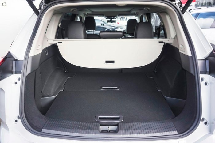 2026 Nissan X-TRAIL Ti-L e-POWER T33 MY26 Four Wheel Drive Everest White/Black Roof