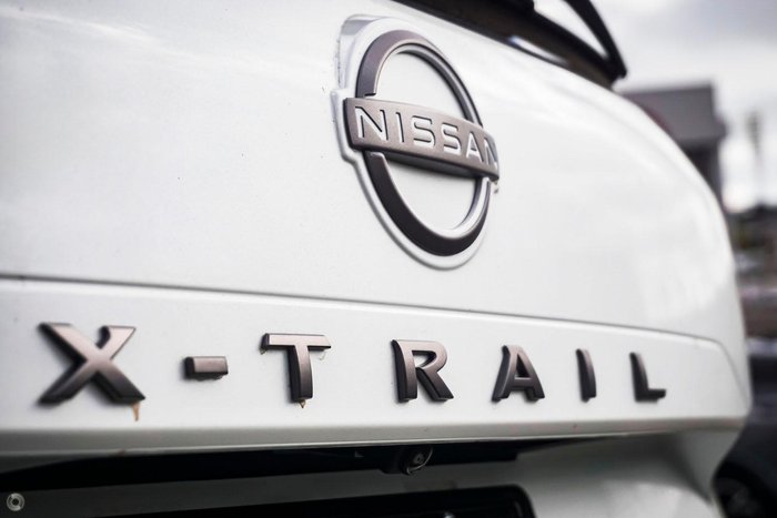 2026 Nissan X-TRAIL Ti-L e-POWER T33 MY26 Four Wheel Drive Everest White/Black Roof