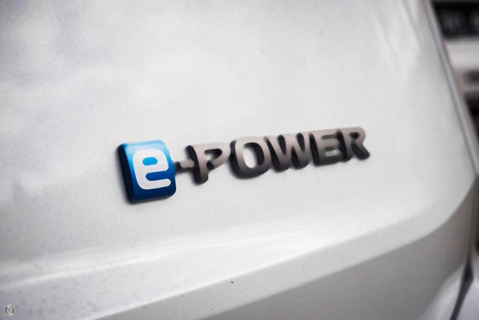 2026 Nissan X-TRAIL Ti-L e-POWER T33 MY26 Four Wheel Drive Everest White/Black Roof