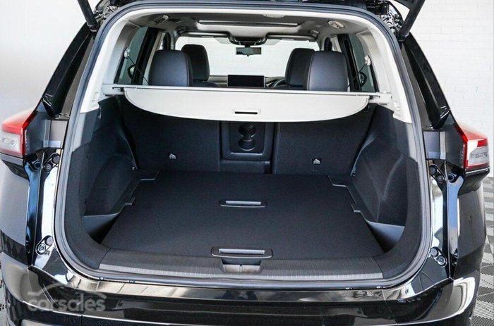 2026 Nissan X-TRAIL Ti