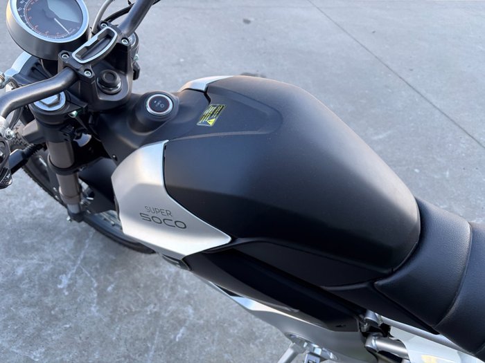 2023 Super Soco TC MAX SPOKE WHEEL Silver