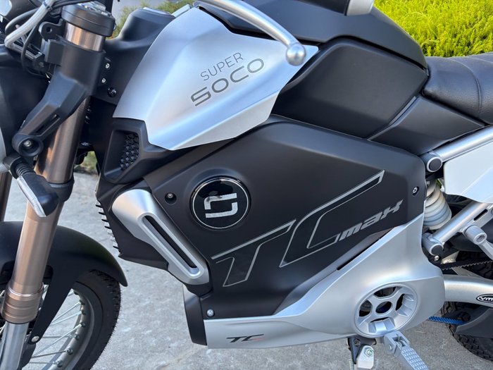 2023 Super Soco TC MAX SPOKE WHEEL Silver
