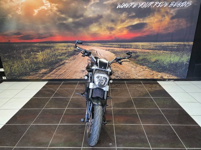 2016 Ducati DIAVEL BLACK