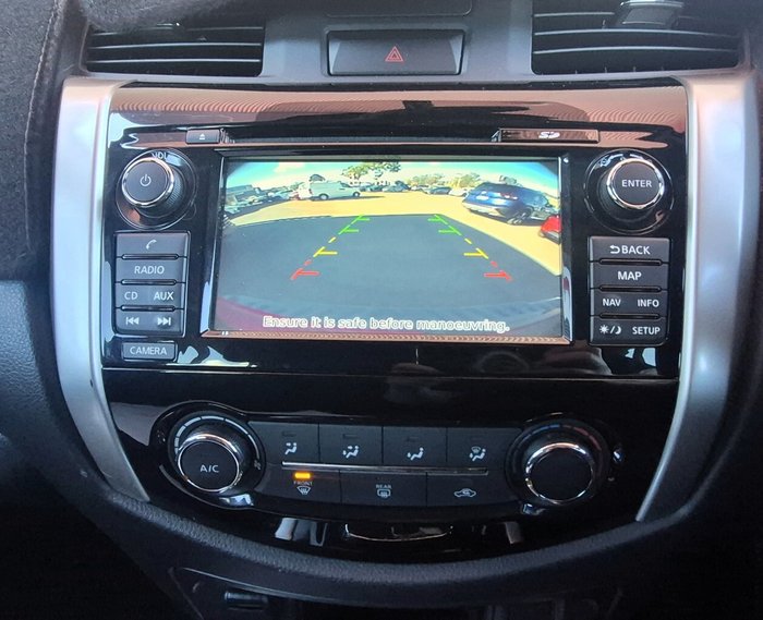 2016 Nissan Navara ST