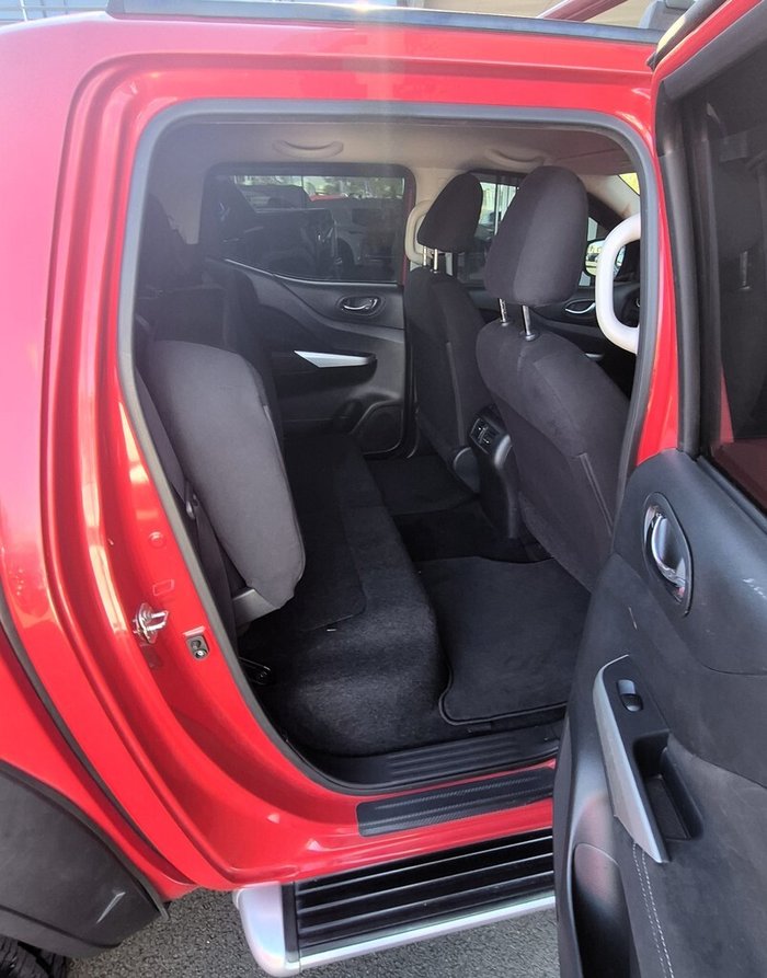 2016 Nissan Navara ST