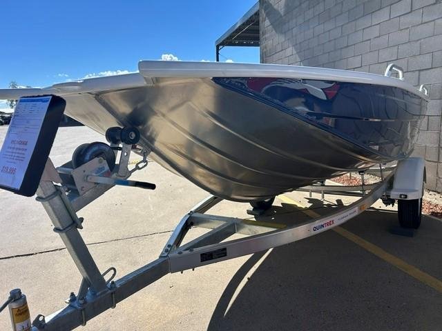 2026 QUINTREX F390 Outback Explorer