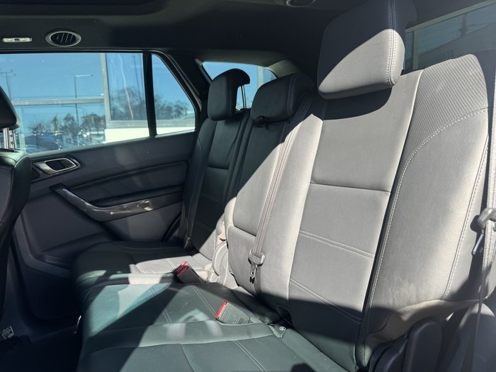 2017 Ford Everest Titanium