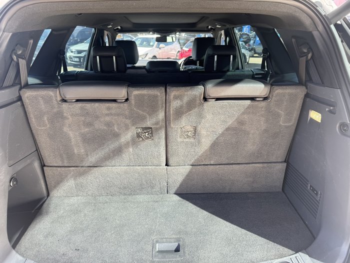 2017 Ford Everest Titanium