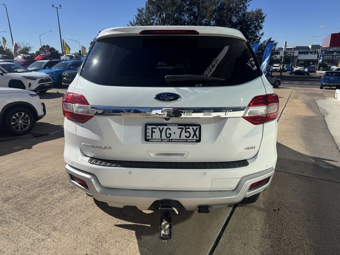 2017 Ford Everest Titanium