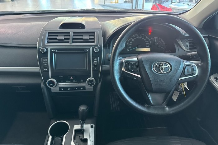 2017 Toyota Camry Altise