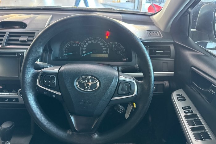 2017 Toyota Camry Altise