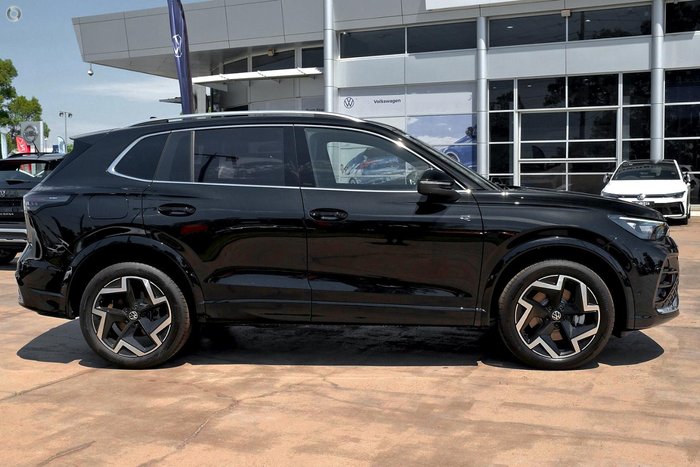 2026 Volkswagen Tiguan 150TSI R-Line