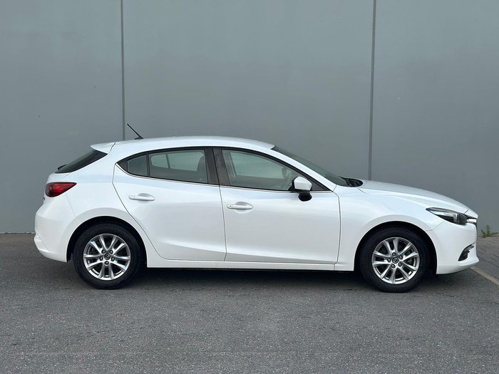 2017 Mazda 3 Touring
