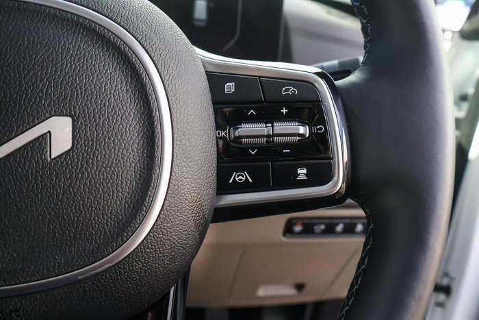 2025 Kia Carnival GT-Line HEV