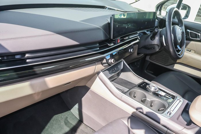 2025 Kia Carnival GT-Line HEV