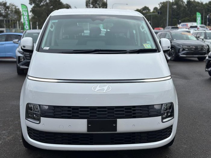 2026 Hyundai STARIA