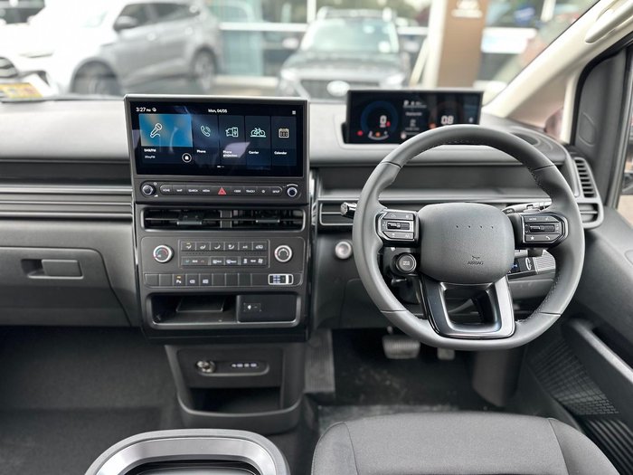 2026 Hyundai STARIA