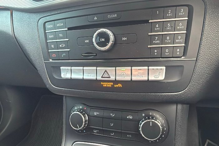 2017 Mercedes-Benz B-Class B180