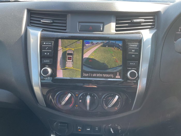 2023 Nissan Navara ST