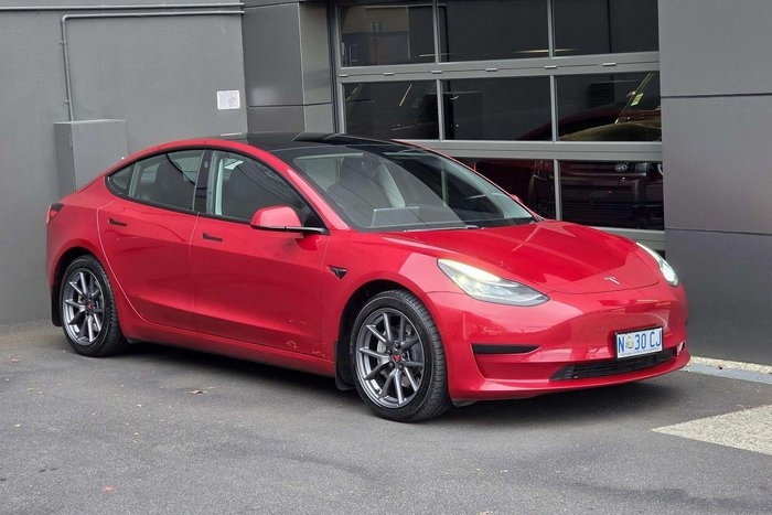 2020 Tesla Model 3 Standard Range Plus