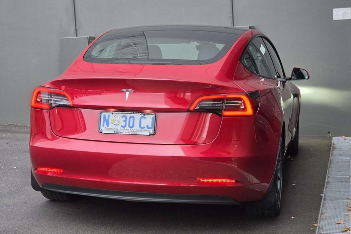 2020 Tesla Model 3 Standard Range Plus