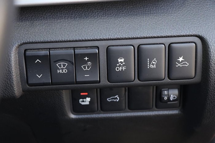 2024 Mitsubishi Eclipse Cross PHEV Exceed