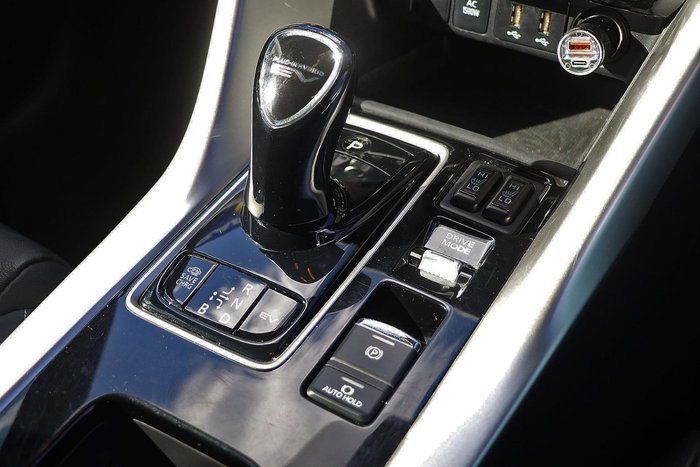 2024 Mitsubishi Eclipse Cross PHEV Exceed