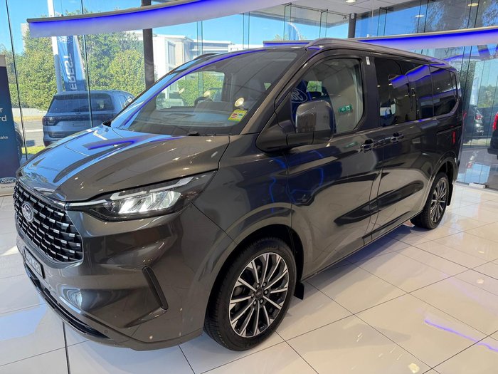 2024 Ford Tourneo