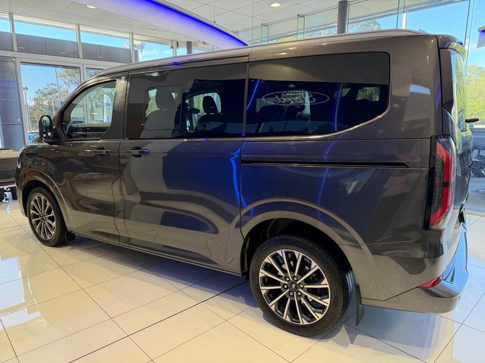 2024 Ford Tourneo Titanium X