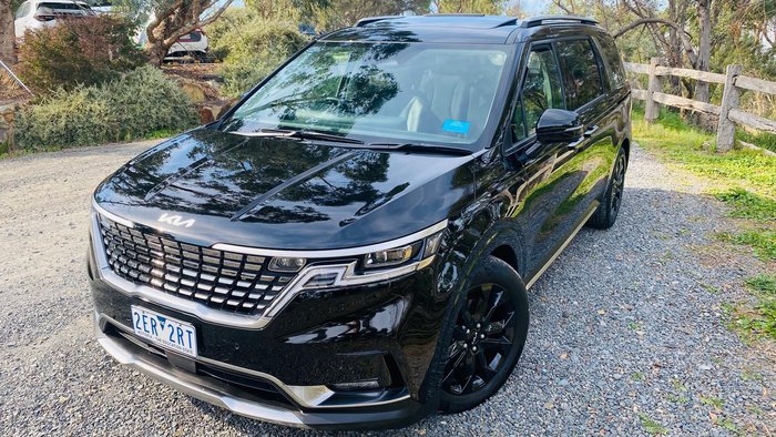 2023 Kia Carnival Platinum