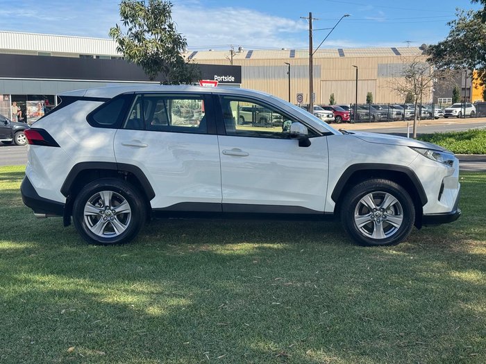 2022 Toyota RAV4 GX MXAA52R Glacier White