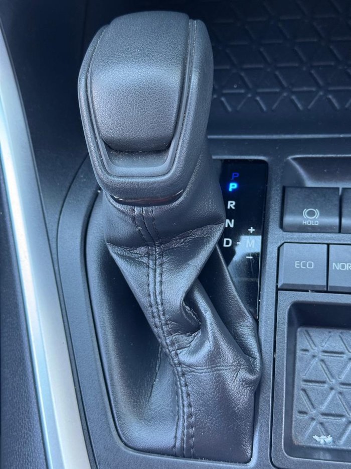 2022 Toyota RAV4 GX MXAA52R Glacier White