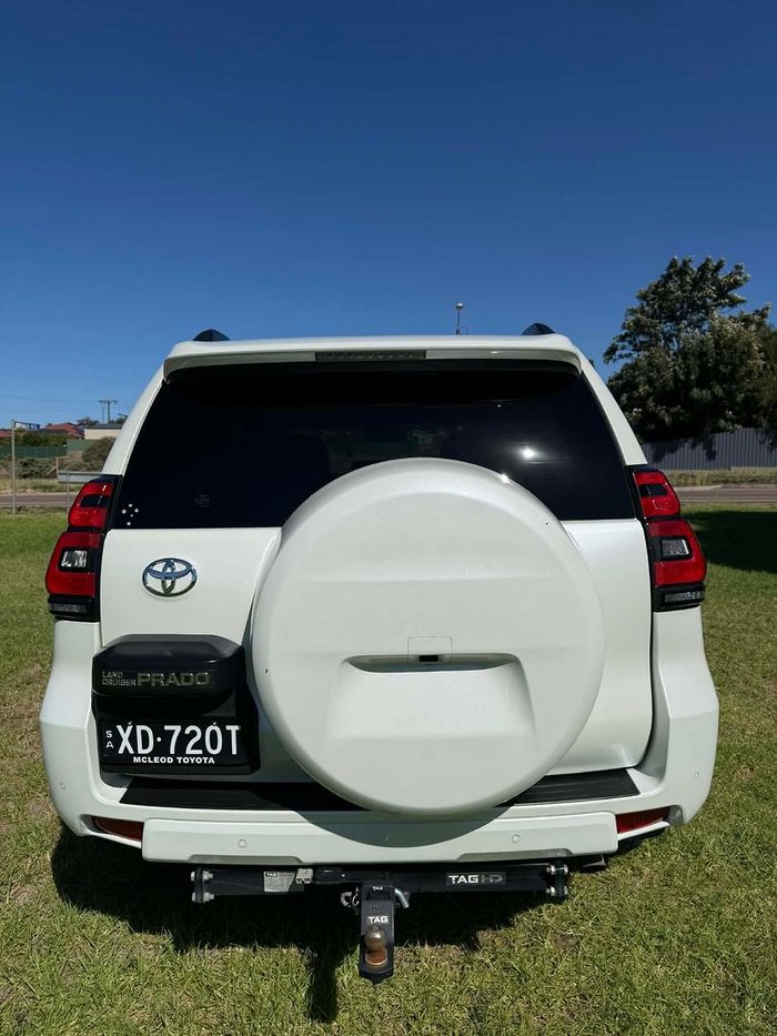 2023 Toyota Landcruiser Prado VX