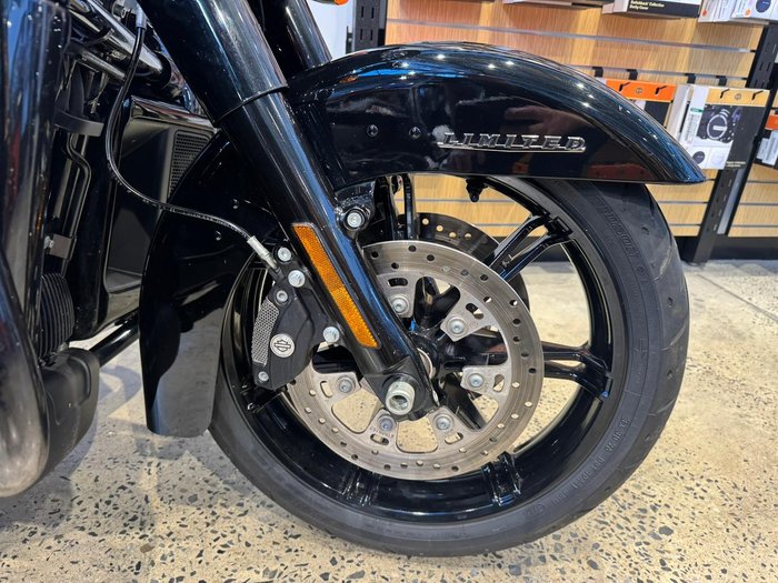 2024 Harley-Davidson Ultra Limited 114 (FLHTK) Touring Black