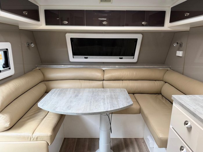 2018 JB Caravans Scorpion 23' Fd Club Lounge Single Beds