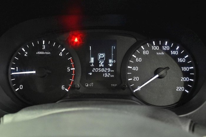2016 Nissan Navara RX D23 4X4 Dual Range Polar White