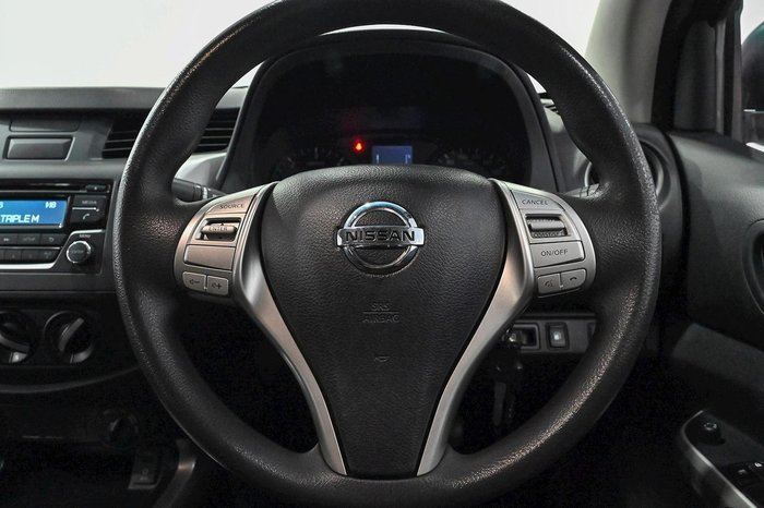 2016 Nissan Navara RX D23 4X4 Dual Range Polar White