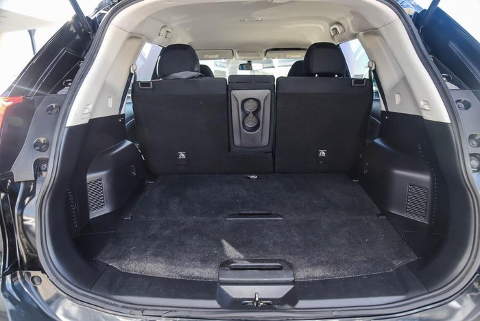 2019 Nissan X-TRAIL ST