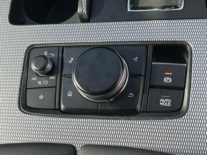 2024 Mazda CX-80 G40e GT