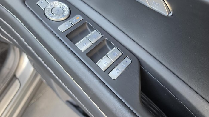 2025 Genesis GV80 2.5T Signature