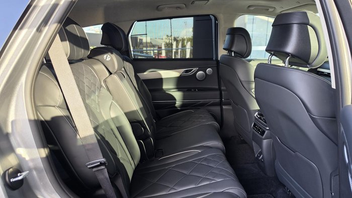 2025 Genesis GV80 2.5T Signature