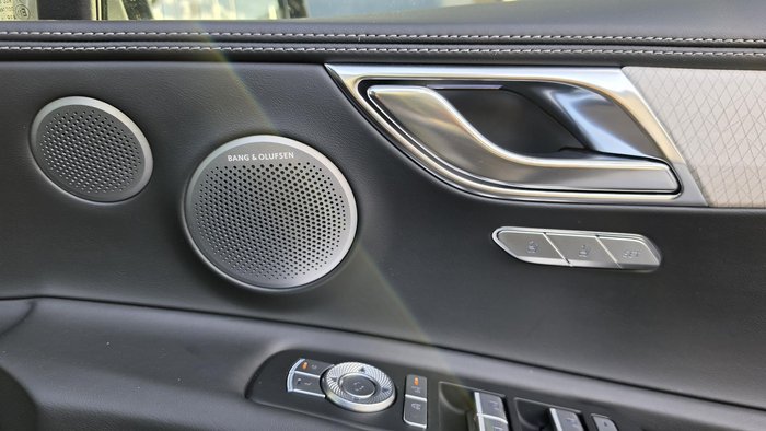 2025 Genesis GV80 2.5T Signature