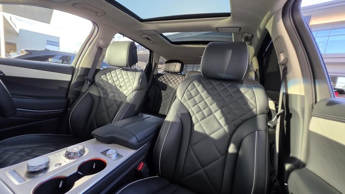 2025 Genesis GV80 2.5T Signature