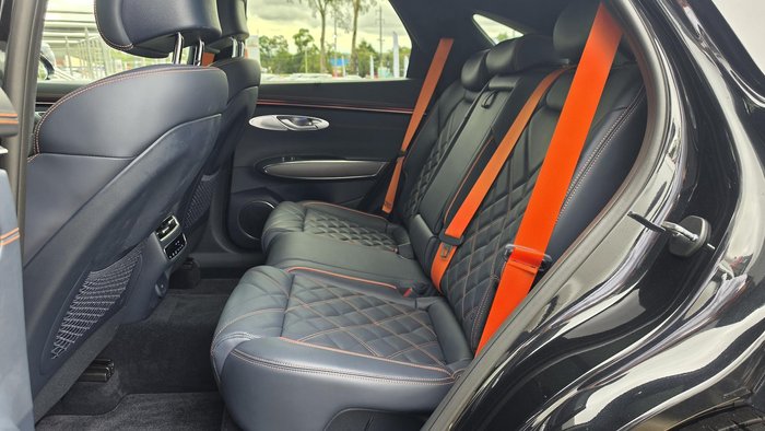 2025 Genesis GV70 3.5T SIGNATURE SPORT