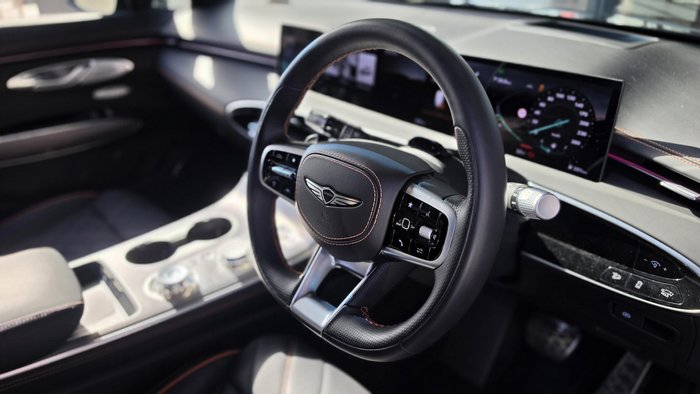 2025 Genesis GV70 3.5T SIGNATURE SPORT