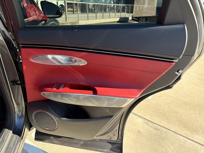 2023 Genesis GV70 2.5T AWD