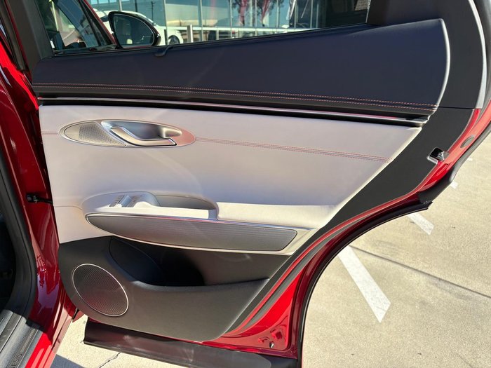 2024 Genesis GV70 3.5T SIGNATURE SPORT