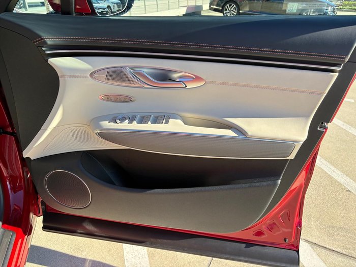 2024 Genesis GV70 3.5T SIGNATURE SPORT