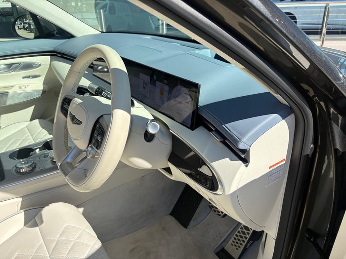2025 Genesis GV70 SIGNATURE PERFORMANCE