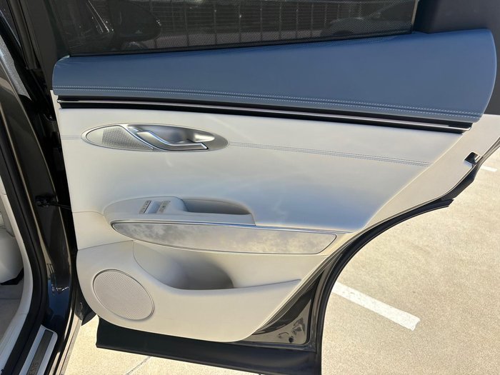 2025 Genesis GV70 SIGNATURE PERFORMANCE
